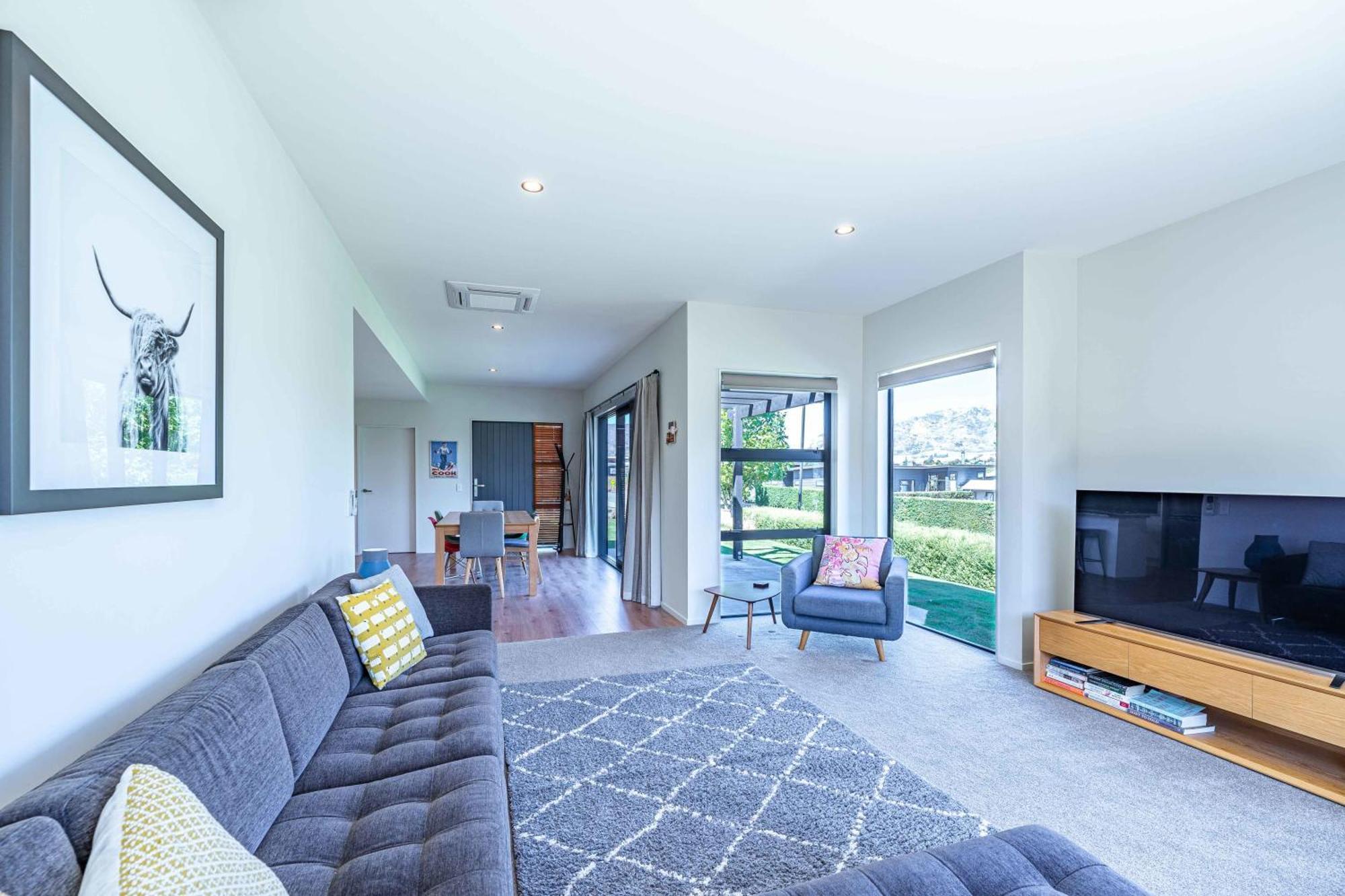 Hoheria Mountain Lodge Wanaka Exterior photo